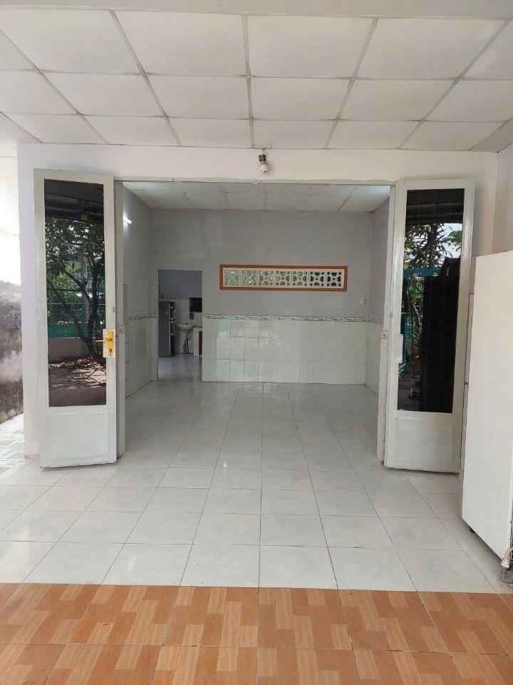 CC: CHO THUÊ NHÀ NGUYÊN CĂN TẠI BÌNH CHÁNH 100M2 CHỈ 5TR/TH. LH:0987474353 (DT/ZALO)