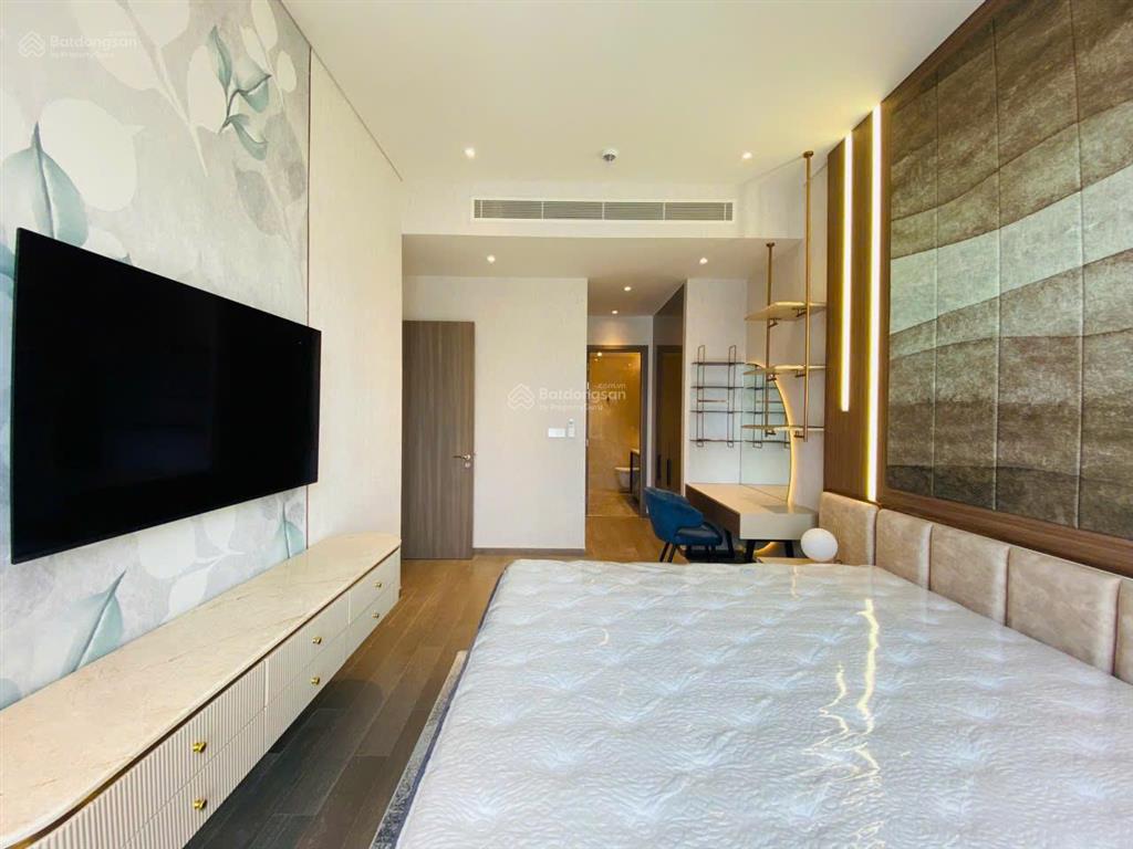 Gấp trong tuần! cần bán căn 3 phòng ngủ view thành phố, cho thuê được 7075triệu/ tháng.chốt ngay