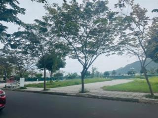 An bình tân  lô góc 2 mặt tiền đường 13m . dt 131m ngang 7,2m , hướng tây nam,đông nam
đã có sổ