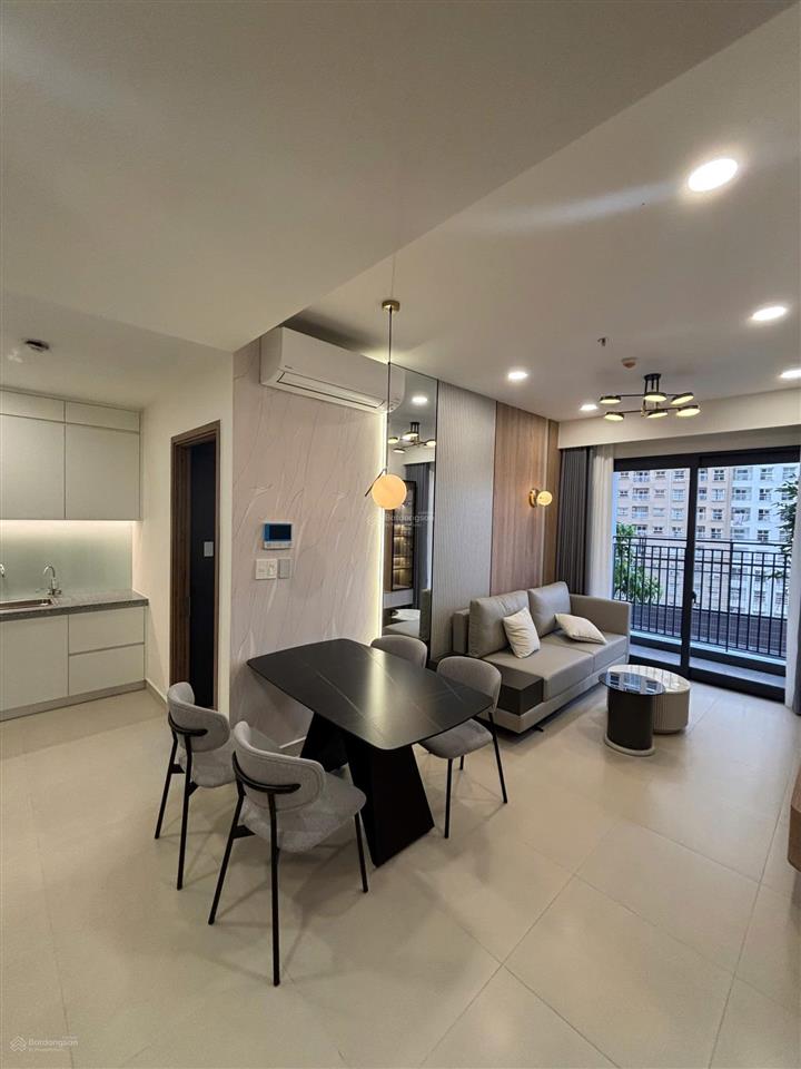 Chính chủ bán căn 2pn  61m2 glory trung tâm tp mới full nội thất view đẹp giá 2,95 tỷ