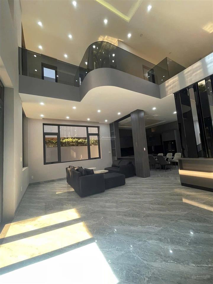 Chính chủ bán biệt thự kdc hiệp thành  trung tâm thủ dầu một bình dương full nội thất mới 99%