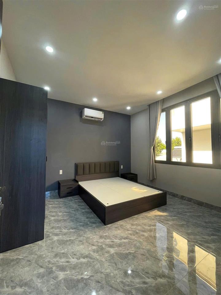 Chính chủ bán biệt thự kdc hiệp thành  trung tâm thủ dầu một bình dương full nội thất mới 99%