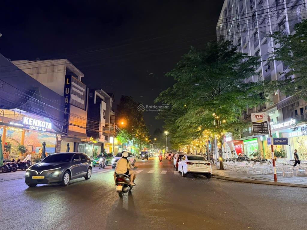 Chính chủ bán cần bán căn nhà 2 tầng mt kinh doanh tại mt d1 khu dân cư phú hoà  nay p.phú lợi,hcm
