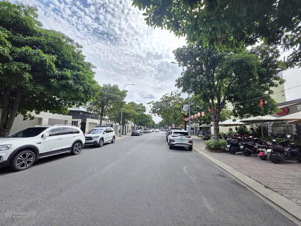 Chính chủ bán mặt tiền đường số 07 rất đẹpkdc hiệp thành 3, tp thủ dầu một, bình dương nay tp hcm