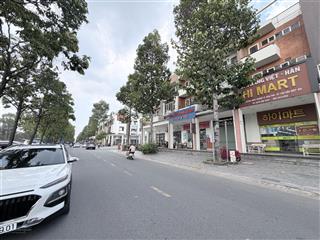 Bán căn nhà 4 tầng khu china town tp mới  mt huỳnh thúc kháng kế bên aeon