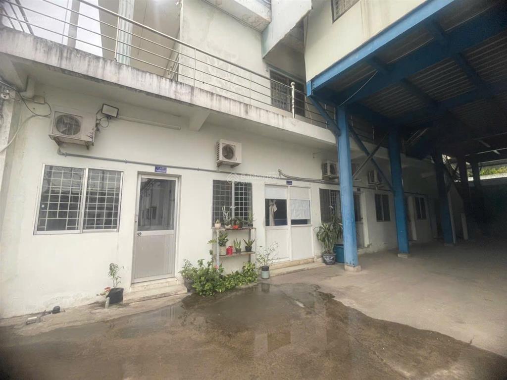 Chính chủ gửi bán nhà xưởng 1800m2 trong khu công nghiệp việt hương vsip 1 bình dương giá 19 tỷ