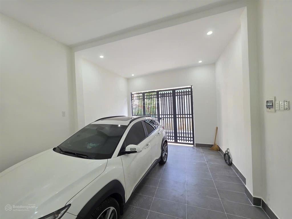 Chính chủ bán nhà 2 tầng mt hẻm đường nhựa thông 232 nguyễn đức thuận  hiệp thành, thủ dầu một