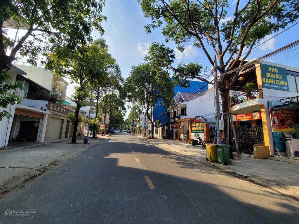 Bán lô đất mt kinh doanh vip kdc chánh nghĩa  trung tâm bậc nhất thủ dầu một giá 7 tỷ5