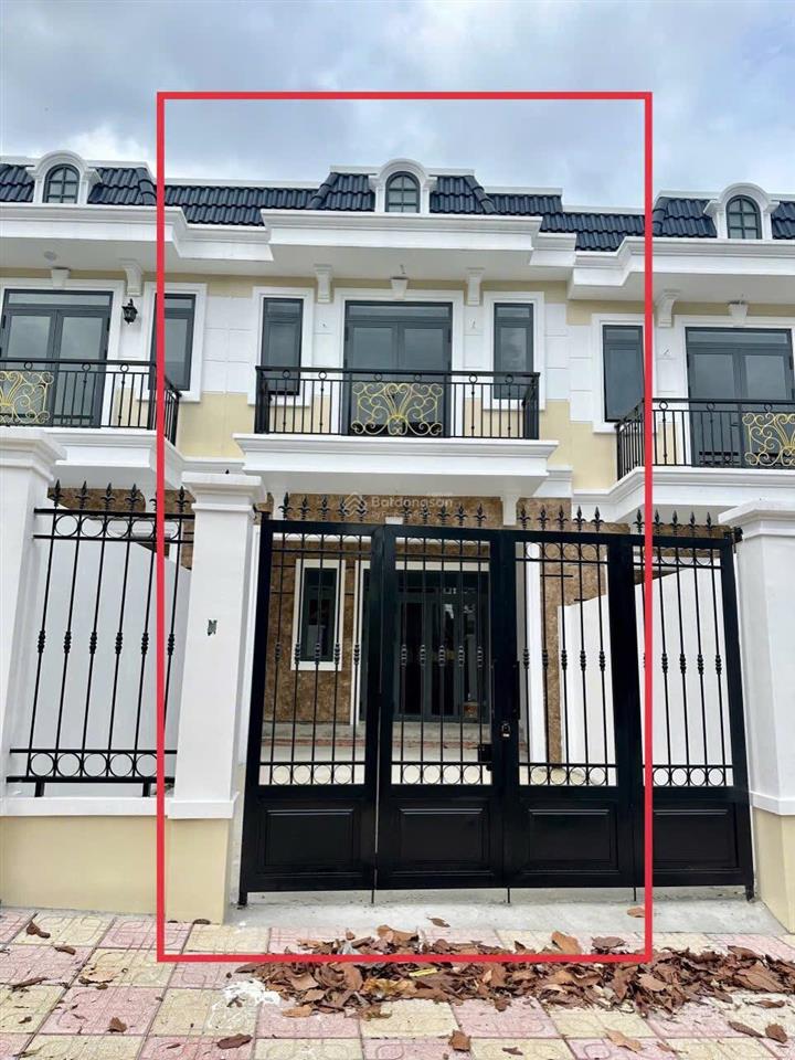 Bán căn nhà 1 trệt 1 lửng mặt tiền kinh doanh đường số 5 kdc hiệp thành 3, sổ hồng riêng giá 4 tỷ 2