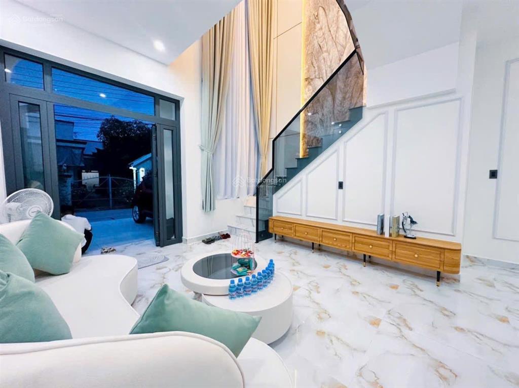 Bán căn nhà biệt thự mini tại p. chánh nghĩa, thủ dầu một giá chỉ 4,5 tỷ còn thương lượng