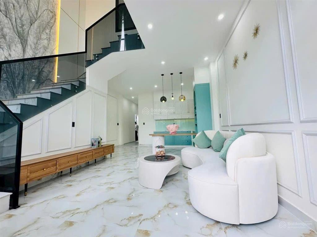 Bán căn nhà biệt thự mini tại p. chánh nghĩa, thủ dầu một giá chỉ 4,5 tỷ còn thương lượng