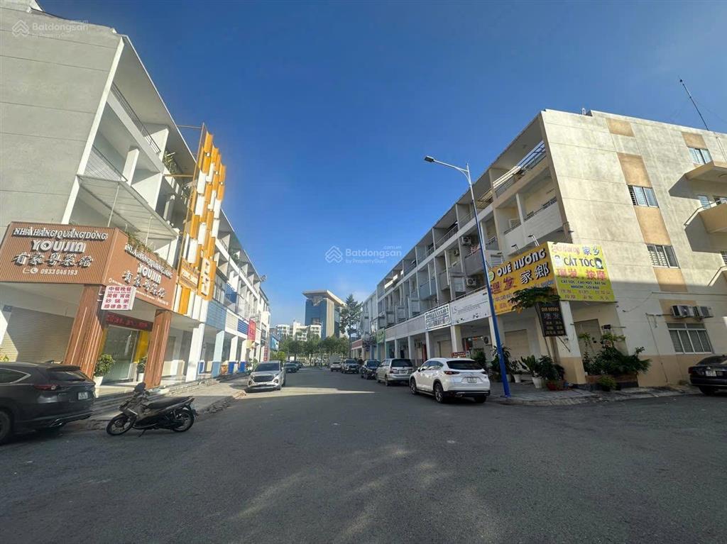Bán căn góc 2 mặt tiền kinh doanh đồng khởi tại khu trung tâm hành chính tp mới bình dương