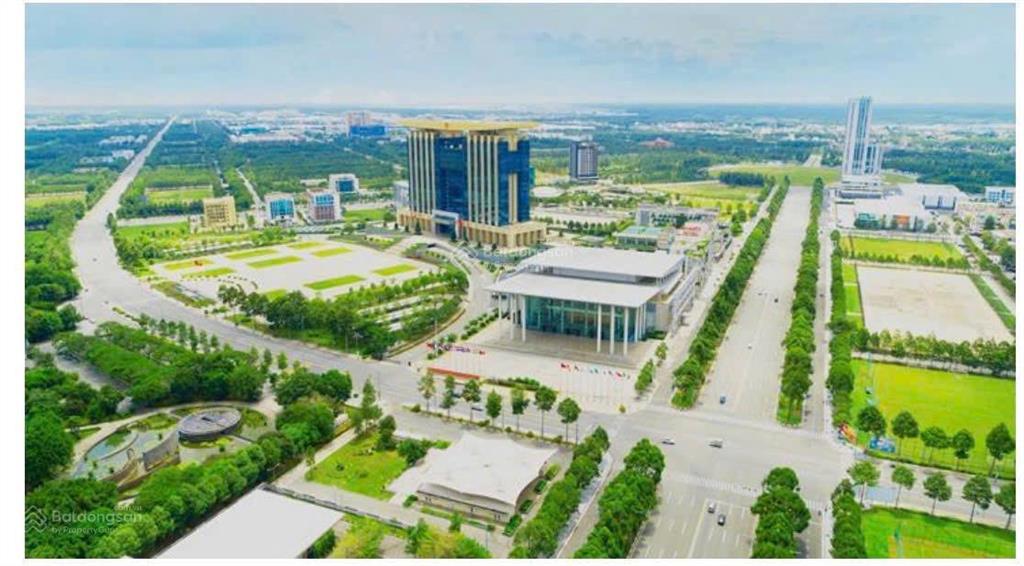 Bán căn góc 2 mặt tiền kinh doanh đồng khởi tại khu trung tâm hành chính tp mới bình dương