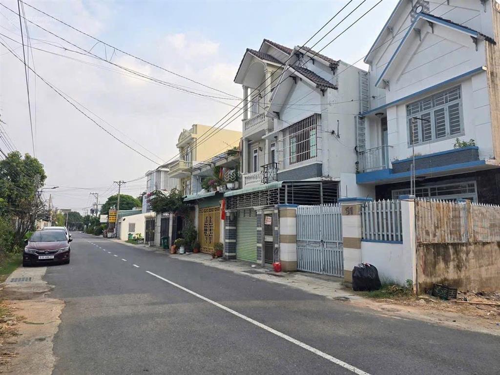 Mình cắt lỗ thêm 500tr bán nhanh lô đất mt kinh doanh dx43  hiệp thành, thủ dầu một, bình dương