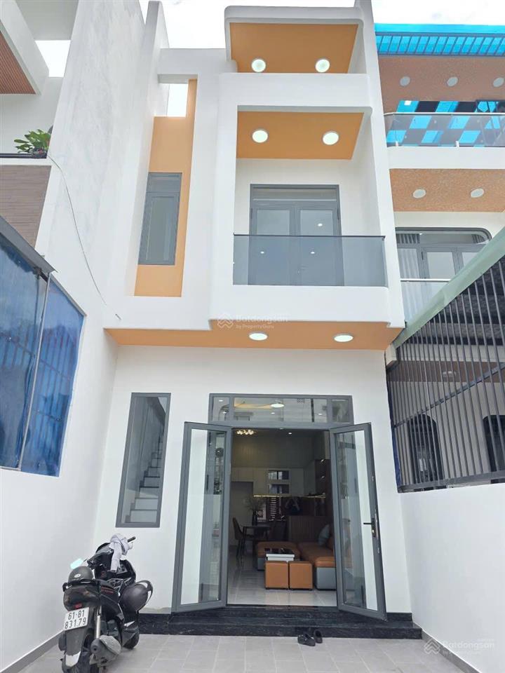 Bán nhà mới 100% tại nhánh ô tô thông lê hồng phong, trung tâm phú lợi, thủ dầu một