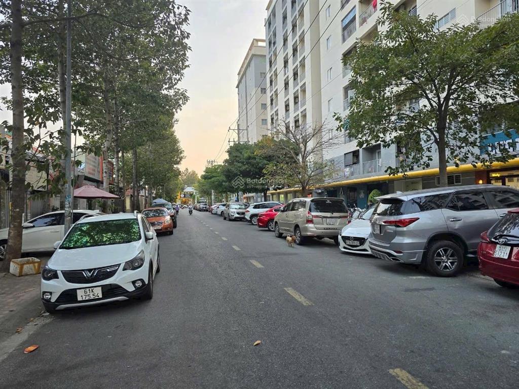 Bán nhà mt đường số 10 kinh doanh hiệp thành 3  phú lợi  thủ dầu một, nay tp hcm