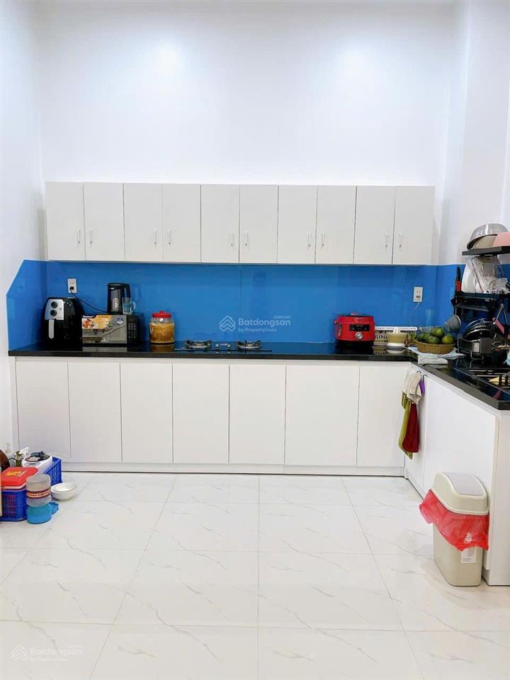 Bán nhà mt đường số 10 kinh doanh hiệp thành 3  phú lợi  thủ dầu một, nay tp hcm