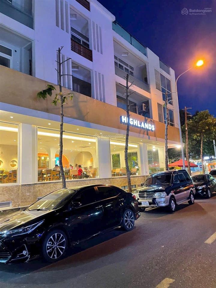Bán nhà mt đường số 10 kinh doanh hiệp thành 3  phú lợi  thủ dầu một, nay tp hcm