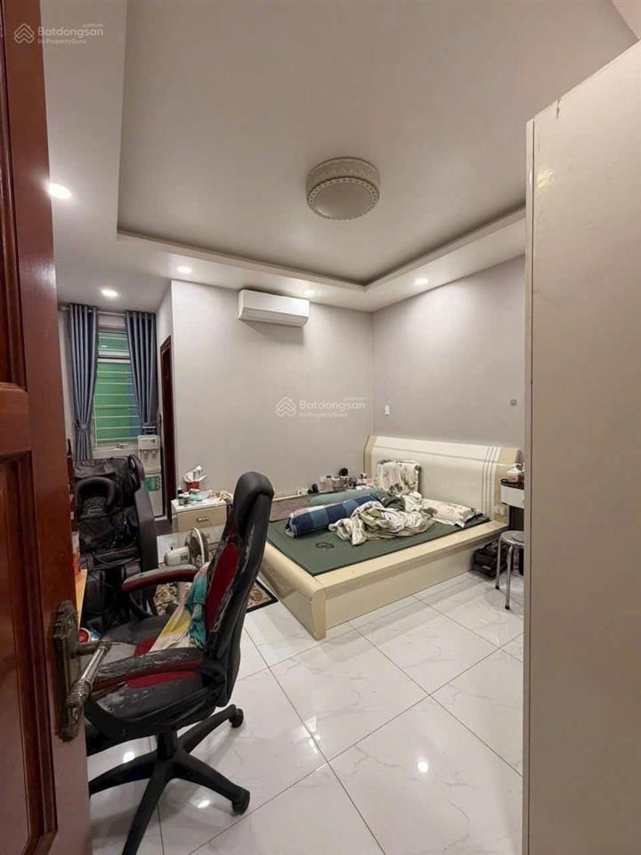Bán căn nhà 3 tầng kdc phúc đạt ngay vòng xoay hiệp thành 3  tt thủ dầu một