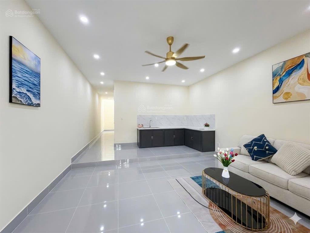 Chính chủ cần bán nhà mới 100% kế góc kdc hiệp thành 1  thủ dầu một giá 2 tỷ830