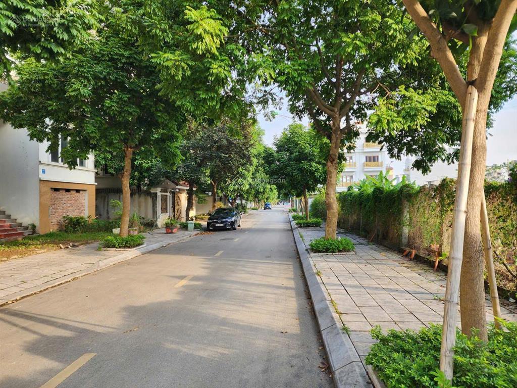 Cần bán một số lô dịch vụ thị trấn trạm trôi, hoài đức, hà nội