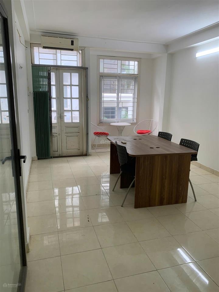 Chỉ 4tr/th văn phòng 25m2 tại giải phóng, hoàng mai sẵn nội thất