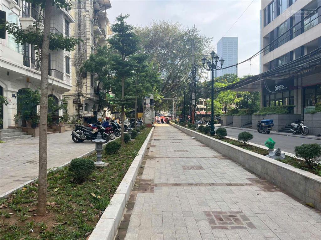 Phòng trọ 343 đội cấn giá rẻ !