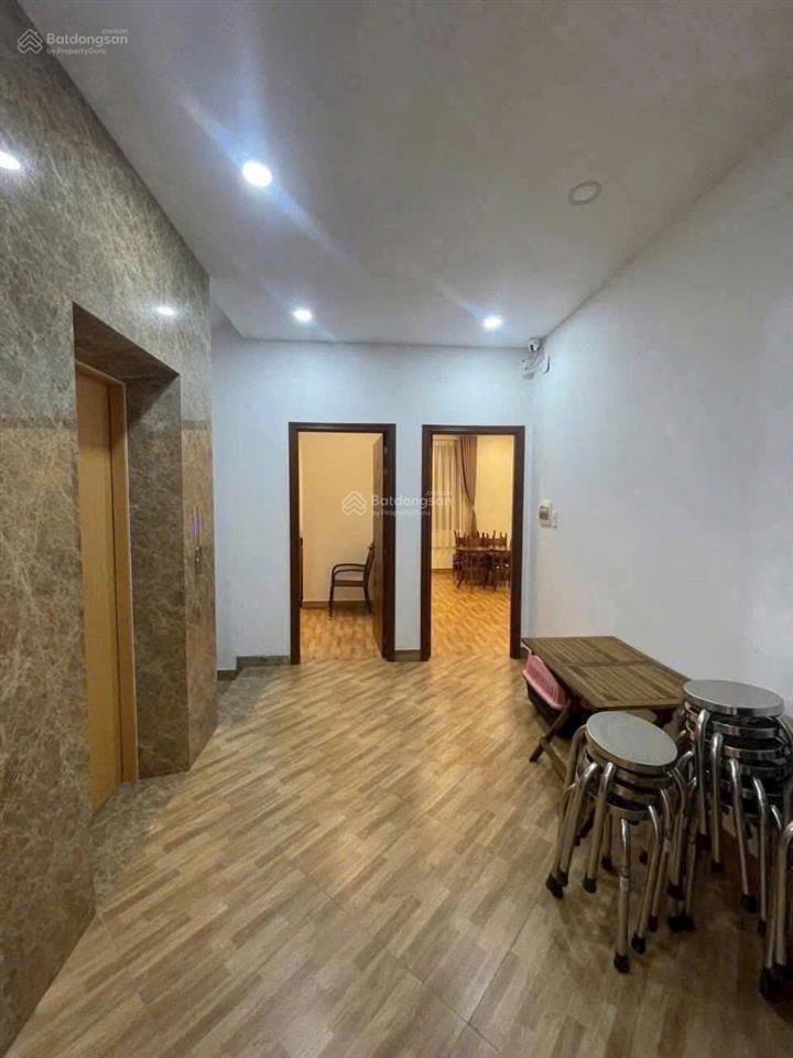 Bán gấp căn biệt thự siêu xinh kề công viên cây xanh mát