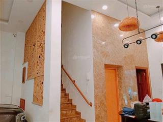 Bán gấp căn biệt thự siêu xinh kề công viên cây xanh mát