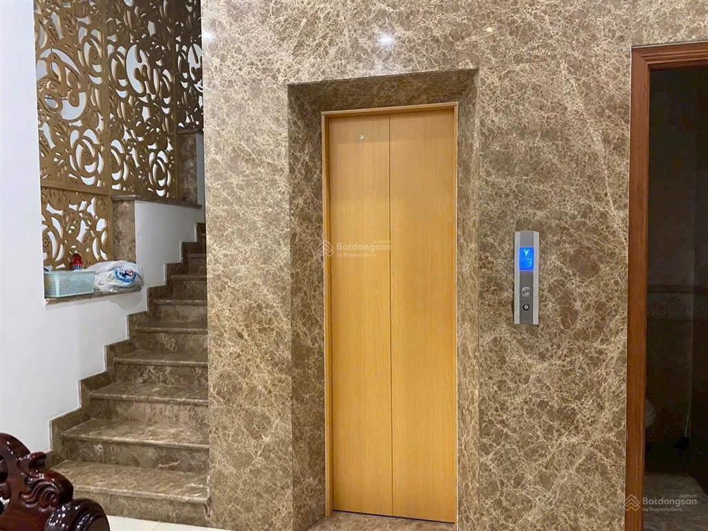 Bán gấp căn biệt thự siêu xinh kề công viên cây xanh mát