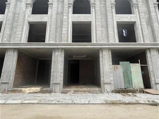 Bán nhà 4 tầng mới tinh phố bần, mỹ hào, giá hơn 5 tỷ