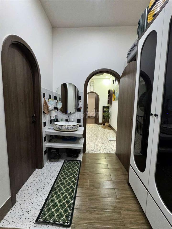 bán nhà mặt tiền đường Hòa Mỹ 9