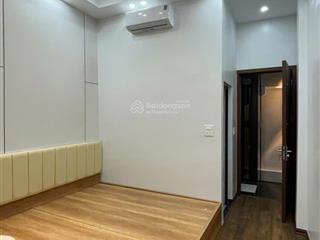 Siêu hiếm nhà phố cổ yên ninh, 50m ra mặt phố 5 tầng thang máy, 9,5 tỷ