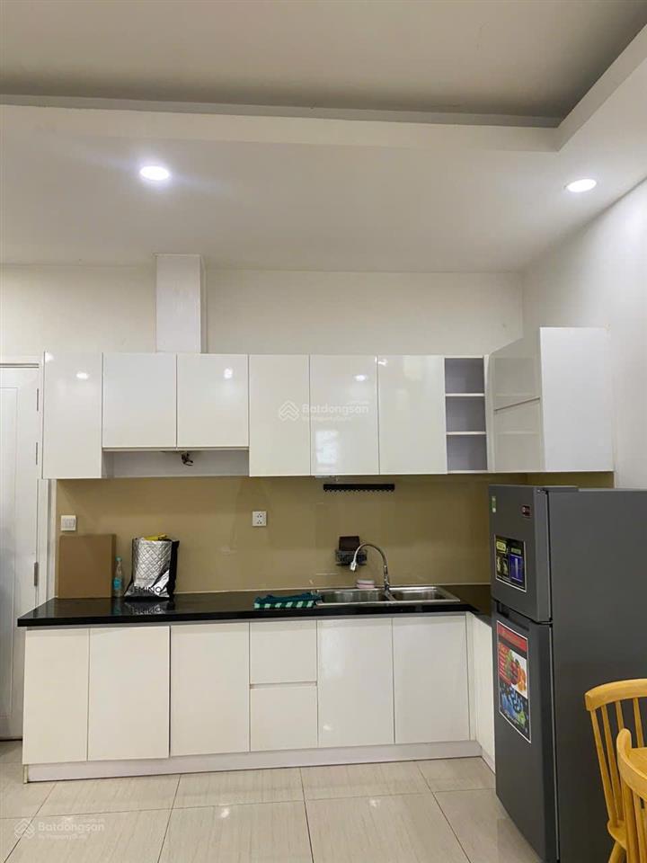 Chính chủ bán căn hộ moonlight boulevard 1pn 1wc, giá 2,580 tỷ, tặng nội thất,  0933 654 ***