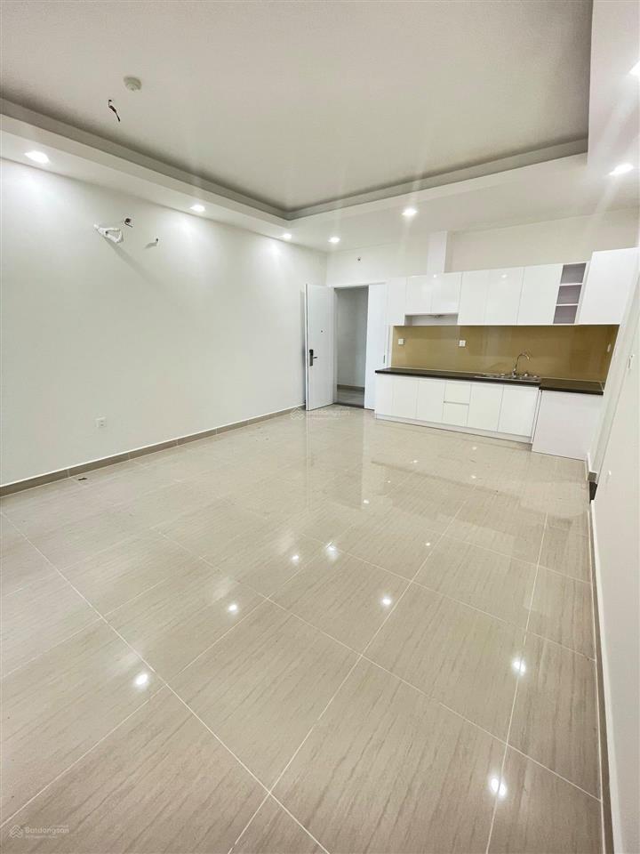 Chính chủ bán căn hộ moonlight boulevard 1pn 1wc, giá 2,5 tỷ, tặng nội thất cơ bản,  0933 654 ***
