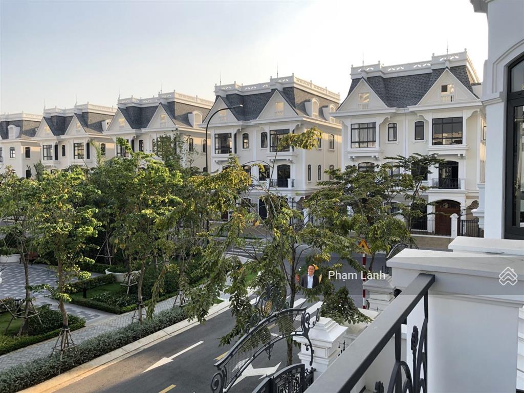 Biệt thự victoria village dt 8x20m view công viên vị trí đẹp giá chỉ 41,8 tỷ.  0916 592 ***