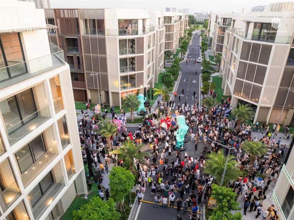 Bán nhanh trong tuần nhà phố the global city 5 tầng 346,56m2 giá chỉ 31 tỷ.  0916 592 ***