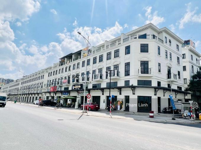 Shophouse mặt tiền song hành lakeview city vị trí đẹp giá chỉ 26 tỷ.  0916 592 ***