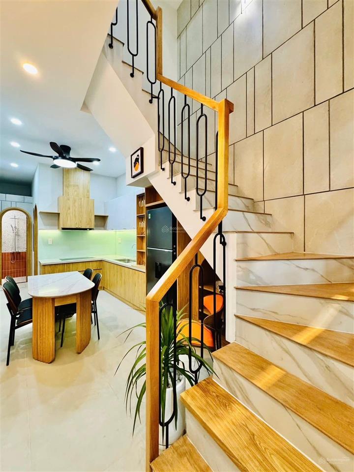 Nhà bán gò vấp dt 53m2 2 lầu 3pn giá 6,55 tỷ. hh gửi ace dv 80 triệu thưởng thêm 10 triệu trong t4