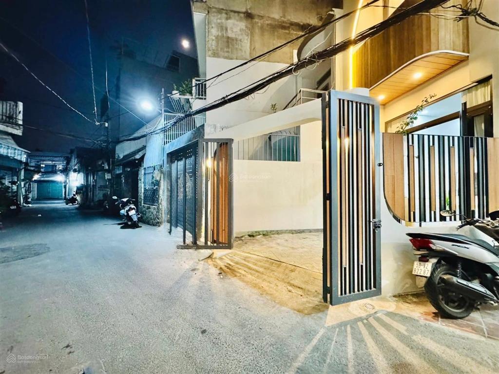 Nhà bán gò vấp dt 53m2 2 lầu 3pn giá 6,55 tỷ. hh gửi ace dv 80 triệu thưởng thêm 10 triệu trong t4