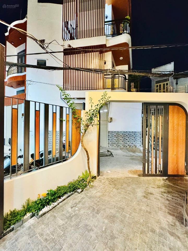 Nhà bán gò vấp dt 53m2 2 lầu 3pn giá 6,55 tỷ. hh gửi ace dv 80 triệu thưởng thêm 10 triệu trong t4