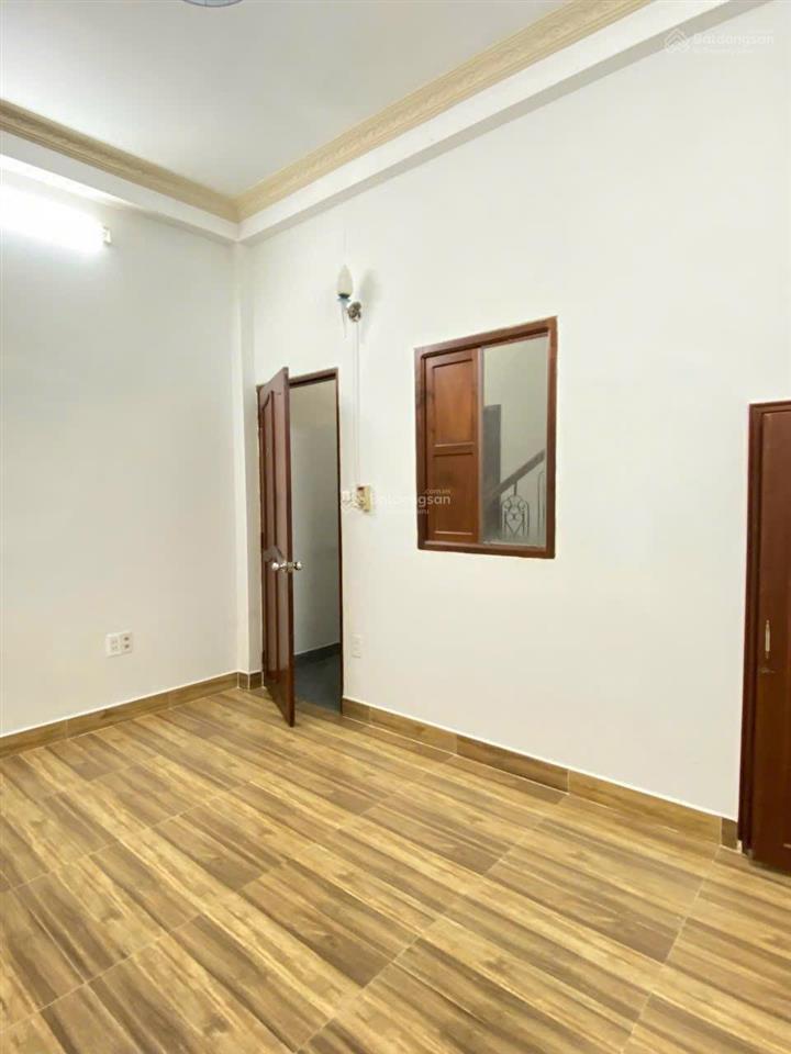 Nhà đúc 4x10m lê hoàng phái p17 gò vấp  1 trệt 1 lửng 3 lầu  hẻm ô tô 12 triệu