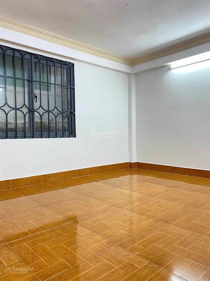 Nhà đúc 4x10m lê hoàng phái p17 gò vấp  1 trệt 1 lửng 3 lầu  hẻm ô tô 12 triệu