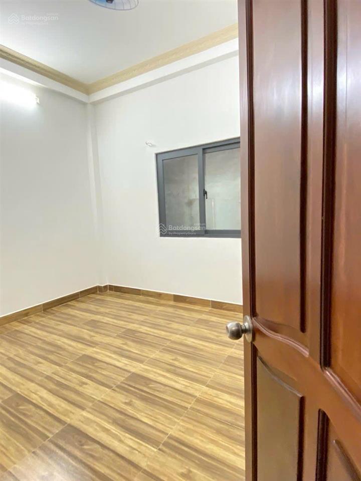 Nhà đúc 4x10m lê hoàng phái p17 gò vấp  1 trệt 1 lửng 3 lầu  hẻm ô tô 12 triệu