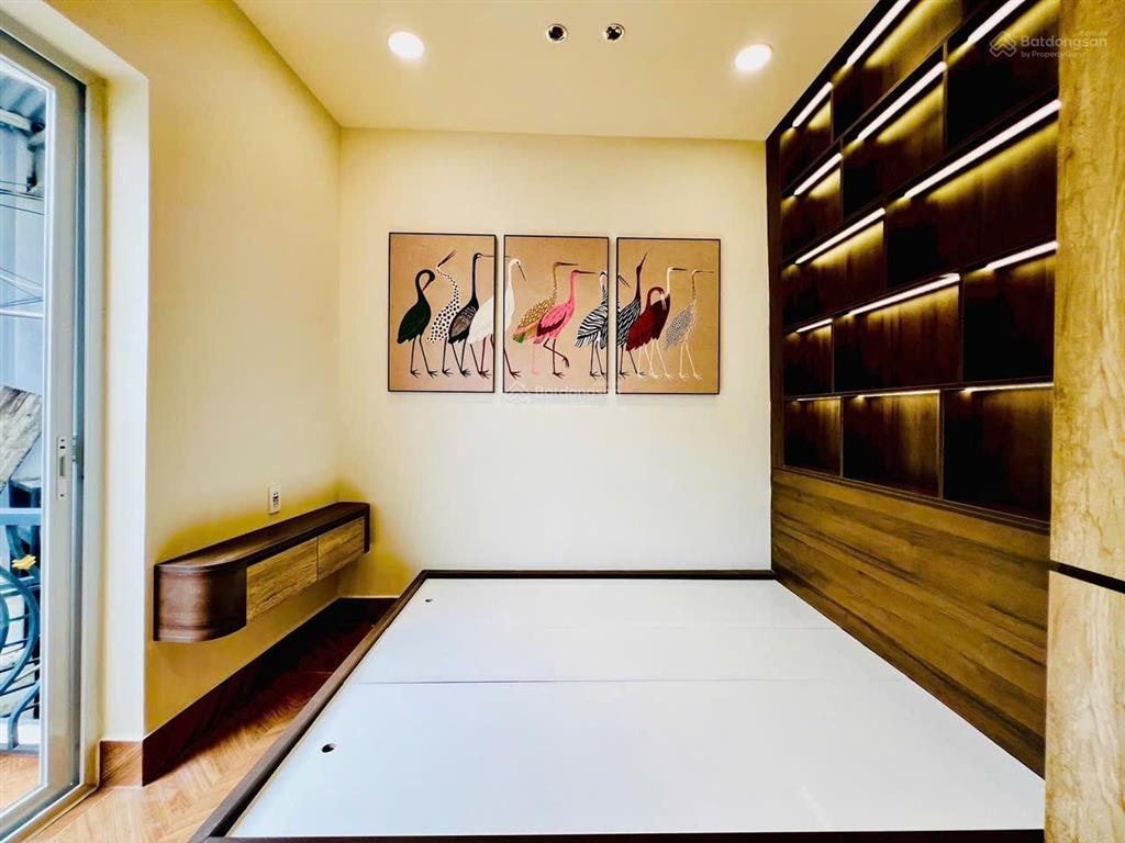 Cực hiếm nhà đẹp phong cách full nội thất dương quảng hàm gò vấp