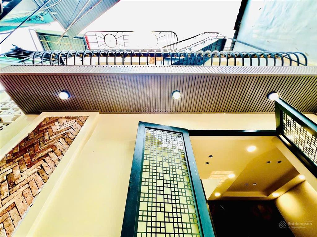 Cực hiếm nhà đẹp phong cách full nội thất dương quảng hàm gò vấp