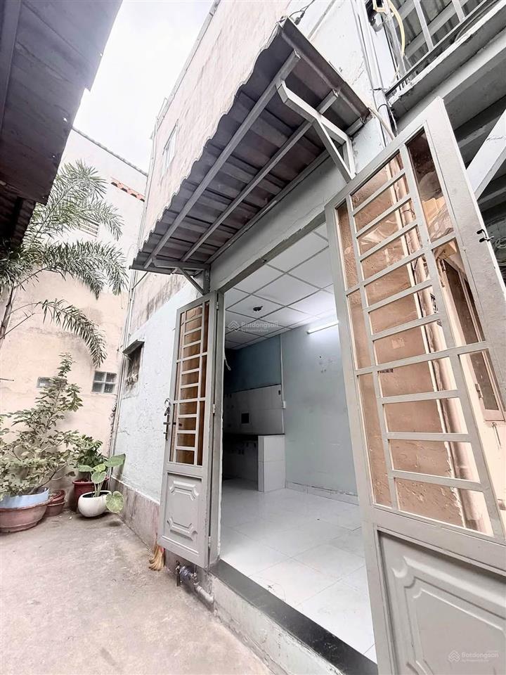 Bán nhà 3 tầng gò vấp giảm thẳng 200 triệu