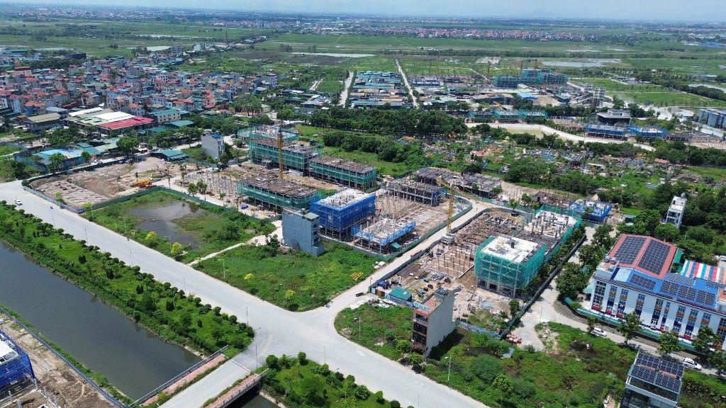 Giảm sốc! 200m2 biệt thự B2.2 BT8 view vườn hoa 90tr