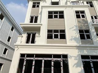 Bán gấp! 157m2 liền kề lô góc vườn hoa đường 30m b2.3 lk1713 chính chủ