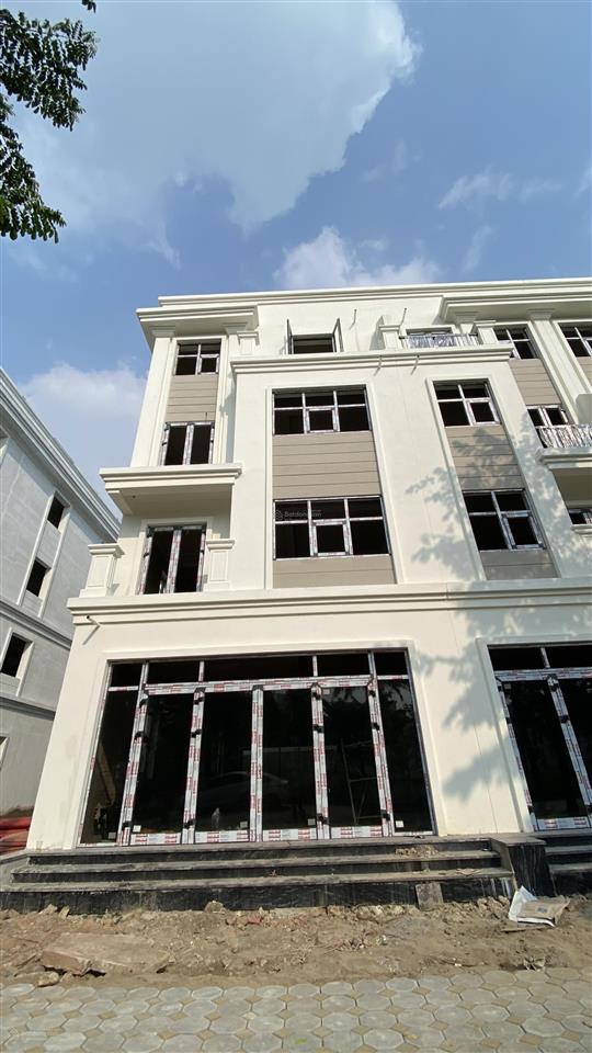 Bán gấp! 157m2 liền kề lô góc vườn hoa đường 30m b2.3 lk1713 chính chủ